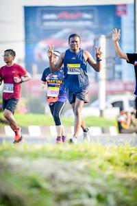 BIB: 11294, 1236
                            <button type="button" onclick="openModal(3831816)" class="btn btn-primary btn-sm float-right btn-popup" data-toggle="modal" data-target=".modal-high-quality">
                        <i class="fas fa-shopping-cart"></i> Add to Cart
                    </button>
                                            <button type="button" onclick="isThisMe(3831816, true)" class="btn btn-success btn-sm float-right btn-popup btn-isme hidden" data-toggle="tooltip" data-placement="bottom" title="นี่คือรูปของคุณใช่ไหม คลิกที่นี่เพื่อเอาเข้าอัลบั้ม">
                        <i class="fas fa-plus"></i> Add to album
                    </button>
                    <button type="button" onclick="isThisMe(3831816, false)" class="btn btn-warning btn-sm float-right btn-popup btn-isnotme hidden">
                        <i class="fas fa-ban"></i> Remove from album
                    </button>