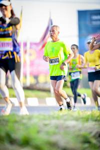 BIB: 10759
                            <button type="button" onclick="openModal(3831744)" class="btn btn-primary btn-sm float-right btn-popup" data-toggle="modal" data-target=".modal-high-quality">
                        <i class="fas fa-shopping-cart"></i> Add to Cart
                    </button>
                                            <button type="button" onclick="isThisMe(3831744, true)" class="btn btn-success btn-sm float-right btn-popup btn-isme hidden" data-toggle="tooltip" data-placement="bottom" title="นี่คือรูปของคุณใช่ไหม คลิกที่นี่เพื่อเอาเข้าอัลบั้ม">
                        <i class="fas fa-plus"></i> Add to album
                    </button>
                    <button type="button" onclick="isThisMe(3831744, false)" class="btn btn-warning btn-sm float-right btn-popup btn-isnotme hidden">
                        <i class="fas fa-ban"></i> Remove from album
                    </button>