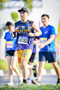 BIB: 201, 042
                            <button type="button" onclick="openModal(3834733)" class="btn btn-primary btn-sm float-right btn-popup" data-toggle="modal" data-target=".modal-high-quality">
                        <i class="fas fa-shopping-cart"></i> Add to Cart
                    </button>
                                            <button type="button" onclick="isThisMe(3834733, true)" class="btn btn-success btn-sm float-right btn-popup btn-isme hidden" data-toggle="tooltip" data-placement="bottom" title="นี่คือรูปของคุณใช่ไหม คลิกที่นี่เพื่อเอาเข้าอัลบั้ม">
                        <i class="fas fa-plus"></i> Add to album
                    </button>
                    <button type="button" onclick="isThisMe(3834733, false)" class="btn btn-warning btn-sm float-right btn-popup btn-isnotme hidden">
                        <i class="fas fa-ban"></i> Remove from album
                    </button>