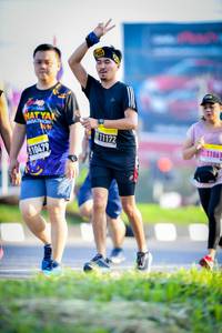 BIB: 1172, 11861
                            <button type="button" onclick="openModal(3834840)" class="btn btn-primary btn-sm float-right btn-popup" data-toggle="modal" data-target=".modal-high-quality">
                        <i class="fas fa-shopping-cart"></i> Add to Cart
                    </button>
                                            <button type="button" onclick="isThisMe(3834840, true)" class="btn btn-success btn-sm float-right btn-popup btn-isme hidden" data-toggle="tooltip" data-placement="bottom" title="นี่คือรูปของคุณใช่ไหม คลิกที่นี่เพื่อเอาเข้าอัลบั้ม">
                        <i class="fas fa-plus"></i> Add to album
                    </button>
                    <button type="button" onclick="isThisMe(3834840, false)" class="btn btn-warning btn-sm float-right btn-popup btn-isnotme hidden">
                        <i class="fas fa-ban"></i> Remove from album
                    </button>