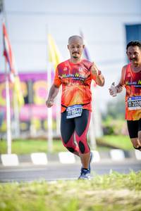 BIB: 2046, 2028
                            <button type="button" onclick="openModal(3837756)" class="btn btn-primary btn-sm float-right btn-popup" data-toggle="modal" data-target=".modal-high-quality">
                        <i class="fas fa-shopping-cart"></i> Add to Cart
                    </button>
                                            <button type="button" onclick="isThisMe(3837756, true)" class="btn btn-success btn-sm float-right btn-popup btn-isme hidden" data-toggle="tooltip" data-placement="bottom" title="นี่คือรูปของคุณใช่ไหม คลิกที่นี่เพื่อเอาเข้าอัลบั้ม">
                        <i class="fas fa-plus"></i> Add to album
                    </button>
                    <button type="button" onclick="isThisMe(3837756, false)" class="btn btn-warning btn-sm float-right btn-popup btn-isnotme hidden">
                        <i class="fas fa-ban"></i> Remove from album
                    </button>