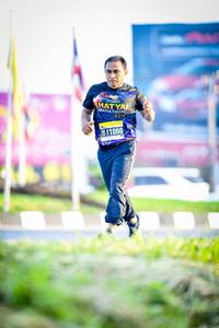 BIB: 201, 11088
                            <button type="button" onclick="openModal(3830984)" class="btn btn-primary btn-sm float-right btn-popup" data-toggle="modal" data-target=".modal-high-quality">
                        <i class="fas fa-shopping-cart"></i> Add to Cart
                    </button>
                                            <button type="button" onclick="isThisMe(3830984, true)" class="btn btn-success btn-sm float-right btn-popup btn-isme hidden" data-toggle="tooltip" data-placement="bottom" title="นี่คือรูปของคุณใช่ไหม คลิกที่นี่เพื่อเอาเข้าอัลบั้ม">
                        <i class="fas fa-plus"></i> Add to album
                    </button>
                    <button type="button" onclick="isThisMe(3830984, false)" class="btn btn-warning btn-sm float-right btn-popup btn-isnotme hidden">
                        <i class="fas fa-ban"></i> Remove from album
                    </button>