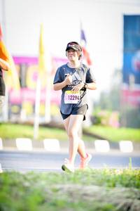 BIB: 12294
                            <button type="button" onclick="openModal(3833787)" class="btn btn-primary btn-sm float-right btn-popup" data-toggle="modal" data-target=".modal-high-quality">
                        <i class="fas fa-shopping-cart"></i> Add to Cart
                    </button>
                                            <button type="button" onclick="isThisMe(3833787, true)" class="btn btn-success btn-sm float-right btn-popup btn-isme hidden" data-toggle="tooltip" data-placement="bottom" title="นี่คือรูปของคุณใช่ไหม คลิกที่นี่เพื่อเอาเข้าอัลบั้ม">
                        <i class="fas fa-plus"></i> Add to album
                    </button>
                    <button type="button" onclick="isThisMe(3833787, false)" class="btn btn-warning btn-sm float-right btn-popup btn-isnotme hidden">
                        <i class="fas fa-ban"></i> Remove from album
                    </button>