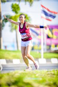 BIB: 22410
                            <button type="button" onclick="openModal(3839082)" class="btn btn-primary btn-sm float-right btn-popup" data-toggle="modal" data-target=".modal-high-quality">
                        <i class="fas fa-shopping-cart"></i> Add to Cart
                    </button>
                                            <button type="button" onclick="isThisMe(3839082, true)" class="btn btn-success btn-sm float-right btn-popup btn-isme hidden" data-toggle="tooltip" data-placement="bottom" title="นี่คือรูปของคุณใช่ไหม คลิกที่นี่เพื่อเอาเข้าอัลบั้ม">
                        <i class="fas fa-plus"></i> Add to album
                    </button>
                    <button type="button" onclick="isThisMe(3839082, false)" class="btn btn-warning btn-sm float-right btn-popup btn-isnotme hidden">
                        <i class="fas fa-ban"></i> Remove from album
                    </button>