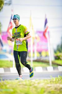 BIB: 405
                            <button type="button" onclick="openModal(3839531)" class="btn btn-primary btn-sm float-right btn-popup" data-toggle="modal" data-target=".modal-high-quality">
                        <i class="fas fa-shopping-cart"></i> Add to Cart
                    </button>
                                            <button type="button" onclick="isThisMe(3839531, true)" class="btn btn-success btn-sm float-right btn-popup btn-isme hidden" data-toggle="tooltip" data-placement="bottom" title="นี่คือรูปของคุณใช่ไหม คลิกที่นี่เพื่อเอาเข้าอัลบั้ม">
                        <i class="fas fa-plus"></i> Add to album
                    </button>
                    <button type="button" onclick="isThisMe(3839531, false)" class="btn btn-warning btn-sm float-right btn-popup btn-isnotme hidden">
                        <i class="fas fa-ban"></i> Remove from album
                    </button>