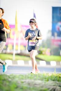 BIB: 12294
                            <button type="button" onclick="openModal(3833788)" class="btn btn-primary btn-sm float-right btn-popup" data-toggle="modal" data-target=".modal-high-quality">
                        <i class="fas fa-shopping-cart"></i> Add to Cart
                    </button>
                                            <button type="button" onclick="isThisMe(3833788, true)" class="btn btn-success btn-sm float-right btn-popup btn-isme hidden" data-toggle="tooltip" data-placement="bottom" title="นี่คือรูปของคุณใช่ไหม คลิกที่นี่เพื่อเอาเข้าอัลบั้ม">
                        <i class="fas fa-plus"></i> Add to album
                    </button>
                    <button type="button" onclick="isThisMe(3833788, false)" class="btn btn-warning btn-sm float-right btn-popup btn-isnotme hidden">
                        <i class="fas fa-ban"></i> Remove from album
                    </button>