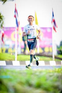 BIB: 0196
                            <button type="button" onclick="openModal(3830850)" class="btn btn-primary btn-sm float-right btn-popup" data-toggle="modal" data-target=".modal-high-quality">
                        <i class="fas fa-shopping-cart"></i> Add to Cart
                    </button>
                                            <button type="button" onclick="isThisMe(3830850, true)" class="btn btn-success btn-sm float-right btn-popup btn-isme hidden" data-toggle="tooltip" data-placement="bottom" title="นี่คือรูปของคุณใช่ไหม คลิกที่นี่เพื่อเอาเข้าอัลบั้ม">
                        <i class="fas fa-plus"></i> Add to album
                    </button>
                    <button type="button" onclick="isThisMe(3830850, false)" class="btn btn-warning btn-sm float-right btn-popup btn-isnotme hidden">
                        <i class="fas fa-ban"></i> Remove from album
                    </button>