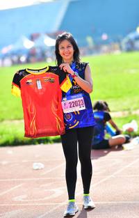 BIB: 201, 22023
                            <button type="button" onclick="openModal(3814573)" class="btn btn-primary btn-sm float-right btn-popup" data-toggle="modal" data-target=".modal-high-quality">
                        <i class="fas fa-shopping-cart"></i> Add to Cart
                    </button>
                                            <button type="button" onclick="isThisMe(3814573, true)" class="btn btn-success btn-sm float-right btn-popup btn-isme hidden" data-toggle="tooltip" data-placement="bottom" title="นี่คือรูปของคุณใช่ไหม คลิกที่นี่เพื่อเอาเข้าอัลบั้ม">
                        <i class="fas fa-plus"></i> Add to album
                    </button>
                    <button type="button" onclick="isThisMe(3814573, false)" class="btn btn-warning btn-sm float-right btn-popup btn-isnotme hidden">
                        <i class="fas fa-ban"></i> Remove from album
                    </button>