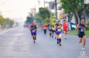 BIB: 122
                            <button type="button" onclick="openModal(3732694)" class="btn btn-primary btn-sm float-right btn-popup" data-toggle="modal" data-target=".modal-high-quality">
                        <i class="fas fa-shopping-cart"></i> Add to Cart
                    </button>
                                            <button type="button" onclick="isThisMe(3732694, true)" class="btn btn-success btn-sm float-right btn-popup btn-isme hidden" data-toggle="tooltip" data-placement="bottom" title="นี่คือรูปของคุณใช่ไหม คลิกที่นี่เพื่อเอาเข้าอัลบั้ม">
                        <i class="fas fa-plus"></i> Add to album
                    </button>
                    <button type="button" onclick="isThisMe(3732694, false)" class="btn btn-warning btn-sm float-right btn-popup btn-isnotme hidden">
                        <i class="fas fa-ban"></i> Remove from album
                    </button>