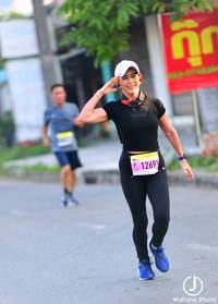 BIB: 1269
                            <button type="button" onclick="openModal(3759651)" class="btn btn-primary btn-sm float-right btn-popup" data-toggle="modal" data-target=".modal-high-quality">
                        <i class="fas fa-shopping-cart"></i> Add to Cart
                    </button>
                                            <button type="button" onclick="isThisMe(3759651, true)" class="btn btn-success btn-sm float-right btn-popup btn-isme hidden" data-toggle="tooltip" data-placement="bottom" title="นี่คือรูปของคุณใช่ไหม คลิกที่นี่เพื่อเอาเข้าอัลบั้ม">
                        <i class="fas fa-plus"></i> Add to album
                    </button>
                    <button type="button" onclick="isThisMe(3759651, false)" class="btn btn-warning btn-sm float-right btn-popup btn-isnotme hidden">
                        <i class="fas fa-ban"></i> Remove from album
                    </button>