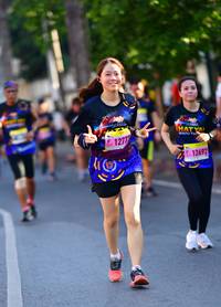 BIB: 12692
                            <button type="button" onclick="openModal(3784657)" class="btn btn-primary btn-sm float-right btn-popup" data-toggle="modal" data-target=".modal-high-quality">
                        <i class="fas fa-shopping-cart"></i> Add to Cart
                    </button>
                                            <button type="button" onclick="isThisMe(3784657, true)" class="btn btn-success btn-sm float-right btn-popup btn-isme hidden" data-toggle="tooltip" data-placement="bottom" title="นี่คือรูปของคุณใช่ไหม คลิกที่นี่เพื่อเอาเข้าอัลบั้ม">
                        <i class="fas fa-plus"></i> Add to album
                    </button>
                    <button type="button" onclick="isThisMe(3784657, false)" class="btn btn-warning btn-sm float-right btn-popup btn-isnotme hidden">
                        <i class="fas fa-ban"></i> Remove from album
                    </button>