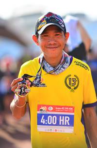 BIB: 42195, 400
                            <button type="button" onclick="openModal(3806542)" class="btn btn-primary btn-sm float-right btn-popup" data-toggle="modal" data-target=".modal-high-quality">
                        <i class="fas fa-shopping-cart"></i> Add to Cart
                    </button>
                                            <button type="button" onclick="isThisMe(3806542, true)" class="btn btn-success btn-sm float-right btn-popup btn-isme hidden" data-toggle="tooltip" data-placement="bottom" title="นี่คือรูปของคุณใช่ไหม คลิกที่นี่เพื่อเอาเข้าอัลบั้ม">
                        <i class="fas fa-plus"></i> Add to album
                    </button>
                    <button type="button" onclick="isThisMe(3806542, false)" class="btn btn-warning btn-sm float-right btn-popup btn-isnotme hidden">
                        <i class="fas fa-ban"></i> Remove from album
                    </button>