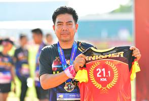 BIB: 
                            <button type="button" onclick="openModal(3806765)" class="btn btn-primary btn-sm float-right btn-popup" data-toggle="modal" data-target=".modal-high-quality">
                        <i class="fas fa-shopping-cart"></i> Add to Cart
                    </button>
                                            <button type="button" onclick="isThisMe(3806765, true)" class="btn btn-success btn-sm float-right btn-popup btn-isme hidden" data-toggle="tooltip" data-placement="bottom" title="นี่คือรูปของคุณใช่ไหม คลิกที่นี่เพื่อเอาเข้าอัลบั้ม">
                        <i class="fas fa-plus"></i> Add to album
                    </button>
                    <button type="button" onclick="isThisMe(3806765, false)" class="btn btn-warning btn-sm float-right btn-popup btn-isnotme hidden">
                        <i class="fas fa-ban"></i> Remove from album
                    </button>