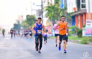 BIB: 
                            <button type="button" onclick="openModal(3746989)" class="btn btn-primary btn-sm float-right btn-popup" data-toggle="modal" data-target=".modal-high-quality">
                        <i class="fas fa-shopping-cart"></i> Add to Cart
                    </button>
                                            <button type="button" onclick="isThisMe(3746989, true)" class="btn btn-success btn-sm float-right btn-popup btn-isme hidden" data-toggle="tooltip" data-placement="bottom" title="นี่คือรูปของคุณใช่ไหม คลิกที่นี่เพื่อเอาเข้าอัลบั้ม">
                        <i class="fas fa-plus"></i> Add to album
                    </button>
                    <button type="button" onclick="isThisMe(3746989, false)" class="btn btn-warning btn-sm float-right btn-popup btn-isnotme hidden">
                        <i class="fas fa-ban"></i> Remove from album
                    </button>