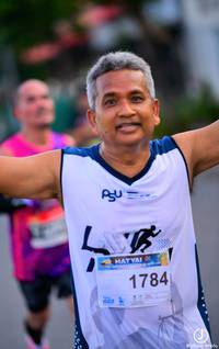 BIB: 1784
                            <button type="button" onclick="openModal(3747421)" class="btn btn-primary btn-sm float-right btn-popup" data-toggle="modal" data-target=".modal-high-quality">
                        <i class="fas fa-shopping-cart"></i> Add to Cart
                    </button>
                                            <button type="button" onclick="isThisMe(3747421, true)" class="btn btn-success btn-sm float-right btn-popup btn-isme hidden" data-toggle="tooltip" data-placement="bottom" title="นี่คือรูปของคุณใช่ไหม คลิกที่นี่เพื่อเอาเข้าอัลบั้ม">
                        <i class="fas fa-plus"></i> Add to album
                    </button>
                    <button type="button" onclick="isThisMe(3747421, false)" class="btn btn-warning btn-sm float-right btn-popup btn-isnotme hidden">
                        <i class="fas fa-ban"></i> Remove from album
                    </button>