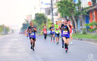 BIB: 12298
                            <button type="button" onclick="openModal(3732702)" class="btn btn-primary btn-sm float-right btn-popup" data-toggle="modal" data-target=".modal-high-quality">
                        <i class="fas fa-shopping-cart"></i> Add to Cart
                    </button>
                                            <button type="button" onclick="isThisMe(3732702, true)" class="btn btn-success btn-sm float-right btn-popup btn-isme hidden" data-toggle="tooltip" data-placement="bottom" title="นี่คือรูปของคุณใช่ไหม คลิกที่นี่เพื่อเอาเข้าอัลบั้ม">
                        <i class="fas fa-plus"></i> Add to album
                    </button>
                    <button type="button" onclick="isThisMe(3732702, false)" class="btn btn-warning btn-sm float-right btn-popup btn-isnotme hidden">
                        <i class="fas fa-ban"></i> Remove from album
                    </button>