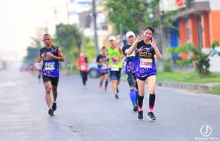 BIB: 12298
                            <button type="button" onclick="openModal(3732700)" class="btn btn-primary btn-sm float-right btn-popup" data-toggle="modal" data-target=".modal-high-quality">
                        <i class="fas fa-shopping-cart"></i> Add to Cart
                    </button>
                                            <button type="button" onclick="isThisMe(3732700, true)" class="btn btn-success btn-sm float-right btn-popup btn-isme hidden" data-toggle="tooltip" data-placement="bottom" title="นี่คือรูปของคุณใช่ไหม คลิกที่นี่เพื่อเอาเข้าอัลบั้ม">
                        <i class="fas fa-plus"></i> Add to album
                    </button>
                    <button type="button" onclick="isThisMe(3732700, false)" class="btn btn-warning btn-sm float-right btn-popup btn-isnotme hidden">
                        <i class="fas fa-ban"></i> Remove from album
                    </button>