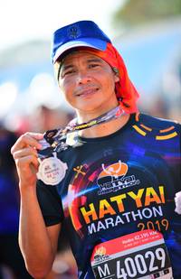 BIB: 42195, 40029
                            <button type="button" onclick="openModal(3806605)" class="btn btn-primary btn-sm float-right btn-popup" data-toggle="modal" data-target=".modal-high-quality">
                        <i class="fas fa-shopping-cart"></i> Add to Cart
                    </button>
                                            <button type="button" onclick="isThisMe(3806605, true)" class="btn btn-success btn-sm float-right btn-popup btn-isme hidden" data-toggle="tooltip" data-placement="bottom" title="นี่คือรูปของคุณใช่ไหม คลิกที่นี่เพื่อเอาเข้าอัลบั้ม">
                        <i class="fas fa-plus"></i> Add to album
                    </button>
                    <button type="button" onclick="isThisMe(3806605, false)" class="btn btn-warning btn-sm float-right btn-popup btn-isnotme hidden">
                        <i class="fas fa-ban"></i> Remove from album
                    </button>