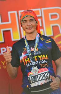 BIB: 2019, 42195, 40029, 
                            <button type="button" onclick="openModal(3806647)" class="btn btn-primary btn-sm float-right btn-popup" data-toggle="modal" data-target=".modal-high-quality">
                        <i class="fas fa-shopping-cart"></i> Add to Cart
                    </button>
                                            <button type="button" onclick="isThisMe(3806647, true)" class="btn btn-success btn-sm float-right btn-popup btn-isme hidden" data-toggle="tooltip" data-placement="bottom" title="นี่คือรูปของคุณใช่ไหม คลิกที่นี่เพื่อเอาเข้าอัลบั้ม">
                        <i class="fas fa-plus"></i> Add to album
                    </button>
                    <button type="button" onclick="isThisMe(3806647, false)" class="btn btn-warning btn-sm float-right btn-popup btn-isnotme hidden">
                        <i class="fas fa-ban"></i> Remove from album
                    </button>