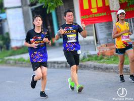 BIB: 5320, 0748300, 201
                            <button type="button" onclick="openModal(3759644)" class="btn btn-primary btn-sm float-right btn-popup" data-toggle="modal" data-target=".modal-high-quality">
                        <i class="fas fa-shopping-cart"></i> Add to Cart
                    </button>
                                            <button type="button" onclick="isThisMe(3759644, true)" class="btn btn-success btn-sm float-right btn-popup btn-isme hidden" data-toggle="tooltip" data-placement="bottom" title="นี่คือรูปของคุณใช่ไหม คลิกที่นี่เพื่อเอาเข้าอัลบั้ม">
                        <i class="fas fa-plus"></i> Add to album
                    </button>
                    <button type="button" onclick="isThisMe(3759644, false)" class="btn btn-warning btn-sm float-right btn-popup btn-isnotme hidden">
                        <i class="fas fa-ban"></i> Remove from album
                    </button>