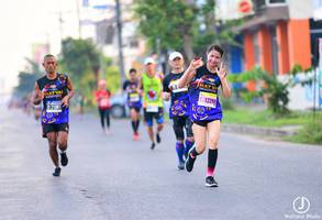 BIB: 12298
                            <button type="button" onclick="openModal(3732707)" class="btn btn-primary btn-sm float-right btn-popup" data-toggle="modal" data-target=".modal-high-quality">
                        <i class="fas fa-shopping-cart"></i> Add to Cart
                    </button>
                                            <button type="button" onclick="isThisMe(3732707, true)" class="btn btn-success btn-sm float-right btn-popup btn-isme hidden" data-toggle="tooltip" data-placement="bottom" title="นี่คือรูปของคุณใช่ไหม คลิกที่นี่เพื่อเอาเข้าอัลบั้ม">
                        <i class="fas fa-plus"></i> Add to album
                    </button>
                    <button type="button" onclick="isThisMe(3732707, false)" class="btn btn-warning btn-sm float-right btn-popup btn-isnotme hidden">
                        <i class="fas fa-ban"></i> Remove from album
                    </button>