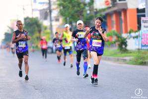 BIB: 12298
                            <button type="button" onclick="openModal(3732701)" class="btn btn-primary btn-sm float-right btn-popup" data-toggle="modal" data-target=".modal-high-quality">
                        <i class="fas fa-shopping-cart"></i> Add to Cart
                    </button>
                                            <button type="button" onclick="isThisMe(3732701, true)" class="btn btn-success btn-sm float-right btn-popup btn-isme hidden" data-toggle="tooltip" data-placement="bottom" title="นี่คือรูปของคุณใช่ไหม คลิกที่นี่เพื่อเอาเข้าอัลบั้ม">
                        <i class="fas fa-plus"></i> Add to album
                    </button>
                    <button type="button" onclick="isThisMe(3732701, false)" class="btn btn-warning btn-sm float-right btn-popup btn-isnotme hidden">
                        <i class="fas fa-ban"></i> Remove from album
                    </button>