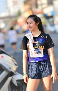 BIB: 040106
                            <button type="button" onclick="openModal(3784665)" class="btn btn-primary btn-sm float-right btn-popup" data-toggle="modal" data-target=".modal-high-quality">
                        <i class="fas fa-shopping-cart"></i> Add to Cart
                    </button>
                                            <button type="button" onclick="isThisMe(3784665, true)" class="btn btn-success btn-sm float-right btn-popup btn-isme hidden" data-toggle="tooltip" data-placement="bottom" title="นี่คือรูปของคุณใช่ไหม คลิกที่นี่เพื่อเอาเข้าอัลบั้ม">
                        <i class="fas fa-plus"></i> Add to album
                    </button>
                    <button type="button" onclick="isThisMe(3784665, false)" class="btn btn-warning btn-sm float-right btn-popup btn-isnotme hidden">
                        <i class="fas fa-ban"></i> Remove from album
                    </button>