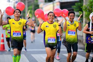 BIB: 400
                            <button type="button" onclick="openModal(3784603)" class="btn btn-primary btn-sm float-right btn-popup" data-toggle="modal" data-target=".modal-high-quality">
                        <i class="fas fa-shopping-cart"></i> Add to Cart
                    </button>
                                            <button type="button" onclick="isThisMe(3784603, true)" class="btn btn-success btn-sm float-right btn-popup btn-isme hidden" data-toggle="tooltip" data-placement="bottom" title="นี่คือรูปของคุณใช่ไหม คลิกที่นี่เพื่อเอาเข้าอัลบั้ม">
                        <i class="fas fa-plus"></i> Add to album
                    </button>
                    <button type="button" onclick="isThisMe(3784603, false)" class="btn btn-warning btn-sm float-right btn-popup btn-isnotme hidden">
                        <i class="fas fa-ban"></i> Remove from album
                    </button>