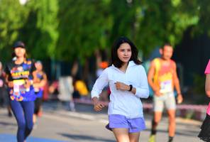 BIB: 
                            <button type="button" onclick="openModal(3784672)" class="btn btn-primary btn-sm float-right btn-popup" data-toggle="modal" data-target=".modal-high-quality">
                        <i class="fas fa-shopping-cart"></i> Add to Cart
                    </button>
                                            <button type="button" onclick="isThisMe(3784672, true)" class="btn btn-success btn-sm float-right btn-popup btn-isme hidden" data-toggle="tooltip" data-placement="bottom" title="นี่คือรูปของคุณใช่ไหม คลิกที่นี่เพื่อเอาเข้าอัลบั้ม">
                        <i class="fas fa-plus"></i> Add to album
                    </button>
                    <button type="button" onclick="isThisMe(3784672, false)" class="btn btn-warning btn-sm float-right btn-popup btn-isnotme hidden">
                        <i class="fas fa-ban"></i> Remove from album
                    </button>