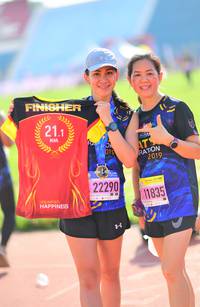 BIB: 211, 2019, 2229011835
                            <button type="button" onclick="openModal(3814611)" class="btn btn-primary btn-sm float-right btn-popup" data-toggle="modal" data-target=".modal-high-quality">
                        <i class="fas fa-shopping-cart"></i> Add to Cart
                    </button>
                                            <button type="button" onclick="isThisMe(3814611, true)" class="btn btn-success btn-sm float-right btn-popup btn-isme hidden" data-toggle="tooltip" data-placement="bottom" title="นี่คือรูปของคุณใช่ไหม คลิกที่นี่เพื่อเอาเข้าอัลบั้ม">
                        <i class="fas fa-plus"></i> Add to album
                    </button>
                    <button type="button" onclick="isThisMe(3814611, false)" class="btn btn-warning btn-sm float-right btn-popup btn-isnotme hidden">
                        <i class="fas fa-ban"></i> Remove from album
                    </button>