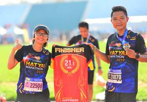 BIB: 2019, 20070, 22506
                            <button type="button" onclick="openModal(3806875)" class="btn btn-primary btn-sm float-right btn-popup" data-toggle="modal" data-target=".modal-high-quality">
                        <i class="fas fa-shopping-cart"></i> Add to Cart
                    </button>
                                            <button type="button" onclick="isThisMe(3806875, true)" class="btn btn-success btn-sm float-right btn-popup btn-isme hidden" data-toggle="tooltip" data-placement="bottom" title="นี่คือรูปของคุณใช่ไหม คลิกที่นี่เพื่อเอาเข้าอัลบั้ม">
                        <i class="fas fa-plus"></i> Add to album
                    </button>
                    <button type="button" onclick="isThisMe(3806875, false)" class="btn btn-warning btn-sm float-right btn-popup btn-isnotme hidden">
                        <i class="fas fa-ban"></i> Remove from album
                    </button>