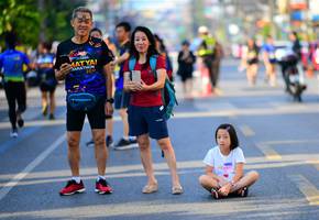 BIB: 
                            <button type="button" onclick="openModal(3784660)" class="btn btn-primary btn-sm float-right btn-popup" data-toggle="modal" data-target=".modal-high-quality">
                        <i class="fas fa-shopping-cart"></i> Add to Cart
                    </button>
                                            <button type="button" onclick="isThisMe(3784660, true)" class="btn btn-success btn-sm float-right btn-popup btn-isme hidden" data-toggle="tooltip" data-placement="bottom" title="นี่คือรูปของคุณใช่ไหม คลิกที่นี่เพื่อเอาเข้าอัลบั้ม">
                        <i class="fas fa-plus"></i> Add to album
                    </button>
                    <button type="button" onclick="isThisMe(3784660, false)" class="btn btn-warning btn-sm float-right btn-popup btn-isnotme hidden">
                        <i class="fas fa-ban"></i> Remove from album
                    </button>