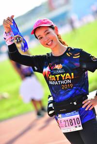 BIB: 2019, 21810
                            <button type="button" onclick="openModal(3806916)" class="btn btn-primary btn-sm float-right btn-popup" data-toggle="modal" data-target=".modal-high-quality">
                        <i class="fas fa-shopping-cart"></i> Add to Cart
                    </button>
                                            <button type="button" onclick="isThisMe(3806916, true)" class="btn btn-success btn-sm float-right btn-popup btn-isme hidden" data-toggle="tooltip" data-placement="bottom" title="นี่คือรูปของคุณใช่ไหม คลิกที่นี่เพื่อเอาเข้าอัลบั้ม">
                        <i class="fas fa-plus"></i> Add to album
                    </button>
                    <button type="button" onclick="isThisMe(3806916, false)" class="btn btn-warning btn-sm float-right btn-popup btn-isnotme hidden">
                        <i class="fas fa-ban"></i> Remove from album
                    </button>