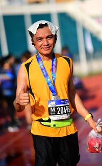 BIB: 204
                            <button type="button" onclick="openModal(3806427)" class="btn btn-primary btn-sm float-right btn-popup" data-toggle="modal" data-target=".modal-high-quality">
                        <i class="fas fa-shopping-cart"></i> Add to Cart
                    </button>
                                            <button type="button" onclick="isThisMe(3806427, true)" class="btn btn-success btn-sm float-right btn-popup btn-isme hidden" data-toggle="tooltip" data-placement="bottom" title="นี่คือรูปของคุณใช่ไหม คลิกที่นี่เพื่อเอาเข้าอัลบั้ม">
                        <i class="fas fa-plus"></i> Add to album
                    </button>
                    <button type="button" onclick="isThisMe(3806427, false)" class="btn btn-warning btn-sm float-right btn-popup btn-isnotme hidden">
                        <i class="fas fa-ban"></i> Remove from album
                    </button>