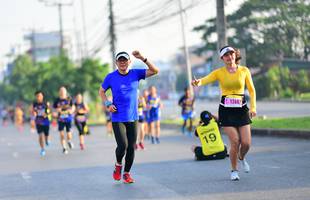 BIB: 12687, 
                            <button type="button" onclick="openModal(3783069)" class="btn btn-primary btn-sm float-right btn-popup" data-toggle="modal" data-target=".modal-high-quality">
                        <i class="fas fa-shopping-cart"></i> Add to Cart
                    </button>
                                            <button type="button" onclick="isThisMe(3783069, true)" class="btn btn-success btn-sm float-right btn-popup btn-isme hidden" data-toggle="tooltip" data-placement="bottom" title="นี่คือรูปของคุณใช่ไหม คลิกที่นี่เพื่อเอาเข้าอัลบั้ม">
                        <i class="fas fa-plus"></i> Add to album
                    </button>
                    <button type="button" onclick="isThisMe(3783069, false)" class="btn btn-warning btn-sm float-right btn-popup btn-isnotme hidden">
                        <i class="fas fa-ban"></i> Remove from album
                    </button>