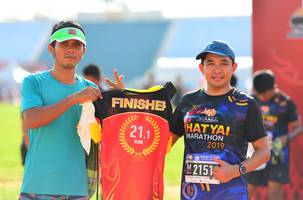 BIB: 2019, 2151
                            <button type="button" onclick="openModal(3806855)" class="btn btn-primary btn-sm float-right btn-popup" data-toggle="modal" data-target=".modal-high-quality">
                        <i class="fas fa-shopping-cart"></i> Add to Cart
                    </button>
                                            <button type="button" onclick="isThisMe(3806855, true)" class="btn btn-success btn-sm float-right btn-popup btn-isme hidden" data-toggle="tooltip" data-placement="bottom" title="นี่คือรูปของคุณใช่ไหม คลิกที่นี่เพื่อเอาเข้าอัลบั้ม">
                        <i class="fas fa-plus"></i> Add to album
                    </button>
                    <button type="button" onclick="isThisMe(3806855, false)" class="btn btn-warning btn-sm float-right btn-popup btn-isnotme hidden">
                        <i class="fas fa-ban"></i> Remove from album
                    </button>