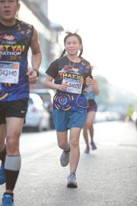 BIB: 042140, 040292
                            <button type="button" onclick="openModal(3730629)" class="btn btn-primary btn-sm float-right btn-popup" data-toggle="modal" data-target=".modal-high-quality">
                        <i class="fas fa-shopping-cart"></i> Add to Cart
                    </button>
                                            <button type="button" onclick="isThisMe(3730629, true)" class="btn btn-success btn-sm float-right btn-popup btn-isme hidden" data-toggle="tooltip" data-placement="bottom" title="นี่คือรูปของคุณใช่ไหม คลิกที่นี่เพื่อเอาเข้าอัลบั้ม">
                        <i class="fas fa-plus"></i> Add to album
                    </button>
                    <button type="button" onclick="isThisMe(3730629, false)" class="btn btn-warning btn-sm float-right btn-popup btn-isnotme hidden">
                        <i class="fas fa-ban"></i> Remove from album
                    </button>