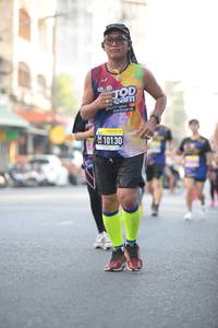 BIB: 10130
                            <button type="button" onclick="openModal(3749977)" class="btn btn-primary btn-sm float-right btn-popup" data-toggle="modal" data-target=".modal-high-quality">
                        <i class="fas fa-shopping-cart"></i> Add to Cart
                    </button>
                                            <button type="button" onclick="isThisMe(3749977, true)" class="btn btn-success btn-sm float-right btn-popup btn-isme hidden" data-toggle="tooltip" data-placement="bottom" title="นี่คือรูปของคุณใช่ไหม คลิกที่นี่เพื่อเอาเข้าอัลบั้ม">
                        <i class="fas fa-plus"></i> Add to album
                    </button>
                    <button type="button" onclick="isThisMe(3749977, false)" class="btn btn-warning btn-sm float-right btn-popup btn-isnotme hidden">
                        <i class="fas fa-ban"></i> Remove from album
                    </button>