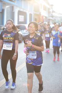 BIB: 201, 040121, 2019, 923
                            <button type="button" onclick="openModal(3747258)" class="btn btn-primary btn-sm float-right btn-popup" data-toggle="modal" data-target=".modal-high-quality">
                        <i class="fas fa-shopping-cart"></i> Add to Cart
                    </button>
                                            <button type="button" onclick="isThisMe(3747258, true)" class="btn btn-success btn-sm float-right btn-popup btn-isme hidden" data-toggle="tooltip" data-placement="bottom" title="นี่คือรูปของคุณใช่ไหม คลิกที่นี่เพื่อเอาเข้าอัลบั้ม">
                        <i class="fas fa-plus"></i> Add to album
                    </button>
                    <button type="button" onclick="isThisMe(3747258, false)" class="btn btn-warning btn-sm float-right btn-popup btn-isnotme hidden">
                        <i class="fas fa-ban"></i> Remove from album
                    </button>