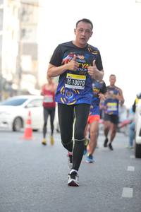 BIB: 10010
                            <button type="button" onclick="openModal(3747944)" class="btn btn-primary btn-sm float-right btn-popup" data-toggle="modal" data-target=".modal-high-quality">
                        <i class="fas fa-shopping-cart"></i> Add to Cart
                    </button>
                                            <button type="button" onclick="isThisMe(3747944, true)" class="btn btn-success btn-sm float-right btn-popup btn-isme hidden" data-toggle="tooltip" data-placement="bottom" title="นี่คือรูปของคุณใช่ไหม คลิกที่นี่เพื่อเอาเข้าอัลบั้ม">
                        <i class="fas fa-plus"></i> Add to album
                    </button>
                    <button type="button" onclick="isThisMe(3747944, false)" class="btn btn-warning btn-sm float-right btn-popup btn-isnotme hidden">
                        <i class="fas fa-ban"></i> Remove from album
                    </button>