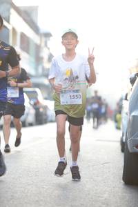 BIB: 1550
                            <button type="button" onclick="openModal(3746465)" class="btn btn-primary btn-sm float-right btn-popup" data-toggle="modal" data-target=".modal-high-quality">
                        <i class="fas fa-shopping-cart"></i> Add to Cart
                    </button>
                                            <button type="button" onclick="isThisMe(3746465, true)" class="btn btn-success btn-sm float-right btn-popup btn-isme hidden" data-toggle="tooltip" data-placement="bottom" title="นี่คือรูปของคุณใช่ไหม คลิกที่นี่เพื่อเอาเข้าอัลบั้ม">
                        <i class="fas fa-plus"></i> Add to album
                    </button>
                    <button type="button" onclick="isThisMe(3746465, false)" class="btn btn-warning btn-sm float-right btn-popup btn-isnotme hidden">
                        <i class="fas fa-ban"></i> Remove from album
                    </button>