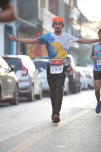 BIB: 04168
                            <button type="button" onclick="openModal(3730541)" class="btn btn-primary btn-sm float-right btn-popup" data-toggle="modal" data-target=".modal-high-quality">
                        <i class="fas fa-shopping-cart"></i> Add to Cart
                    </button>
                                            <button type="button" onclick="isThisMe(3730541, true)" class="btn btn-success btn-sm float-right btn-popup btn-isme hidden" data-toggle="tooltip" data-placement="bottom" title="นี่คือรูปของคุณใช่ไหม คลิกที่นี่เพื่อเอาเข้าอัลบั้ม">
                        <i class="fas fa-plus"></i> Add to album
                    </button>
                    <button type="button" onclick="isThisMe(3730541, false)" class="btn btn-warning btn-sm float-right btn-popup btn-isnotme hidden">
                        <i class="fas fa-ban"></i> Remove from album
                    </button>