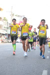 BIB: 400
                            <button type="button" onclick="openModal(3750776)" class="btn btn-primary btn-sm float-right btn-popup" data-toggle="modal" data-target=".modal-high-quality">
                        <i class="fas fa-shopping-cart"></i> Add to Cart
                    </button>
                                            <button type="button" onclick="isThisMe(3750776, true)" class="btn btn-success btn-sm float-right btn-popup btn-isme hidden" data-toggle="tooltip" data-placement="bottom" title="นี่คือรูปของคุณใช่ไหม คลิกที่นี่เพื่อเอาเข้าอัลบั้ม">
                        <i class="fas fa-plus"></i> Add to album
                    </button>
                    <button type="button" onclick="isThisMe(3750776, false)" class="btn btn-warning btn-sm float-right btn-popup btn-isnotme hidden">
                        <i class="fas fa-ban"></i> Remove from album
                    </button>