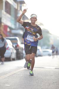 BIB: 04190
                            <button type="button" onclick="openModal(3730619)" class="btn btn-primary btn-sm float-right btn-popup" data-toggle="modal" data-target=".modal-high-quality">
                        <i class="fas fa-shopping-cart"></i> Add to Cart
                    </button>
                                            <button type="button" onclick="isThisMe(3730619, true)" class="btn btn-success btn-sm float-right btn-popup btn-isme hidden" data-toggle="tooltip" data-placement="bottom" title="นี่คือรูปของคุณใช่ไหม คลิกที่นี่เพื่อเอาเข้าอัลบั้ม">
                        <i class="fas fa-plus"></i> Add to album
                    </button>
                    <button type="button" onclick="isThisMe(3730619, false)" class="btn btn-warning btn-sm float-right btn-popup btn-isnotme hidden">
                        <i class="fas fa-ban"></i> Remove from album
                    </button>