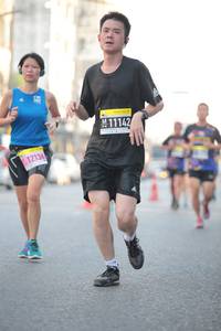 BIB: 1114, 12136
                            <button type="button" onclick="openModal(3747692)" class="btn btn-primary btn-sm float-right btn-popup" data-toggle="modal" data-target=".modal-high-quality">
                        <i class="fas fa-shopping-cart"></i> Add to Cart
                    </button>
                                            <button type="button" onclick="isThisMe(3747692, true)" class="btn btn-success btn-sm float-right btn-popup btn-isme hidden" data-toggle="tooltip" data-placement="bottom" title="นี่คือรูปของคุณใช่ไหม คลิกที่นี่เพื่อเอาเข้าอัลบั้ม">
                        <i class="fas fa-plus"></i> Add to album
                    </button>
                    <button type="button" onclick="isThisMe(3747692, false)" class="btn btn-warning btn-sm float-right btn-popup btn-isnotme hidden">
                        <i class="fas fa-ban"></i> Remove from album
                    </button>