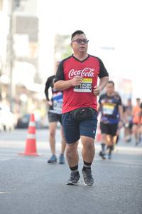 BIB: 0585
                            <button type="button" onclick="openModal(3751854)" class="btn btn-primary btn-sm float-right btn-popup" data-toggle="modal" data-target=".modal-high-quality">
                        <i class="fas fa-shopping-cart"></i> Add to Cart
                    </button>
                                            <button type="button" onclick="isThisMe(3751854, true)" class="btn btn-success btn-sm float-right btn-popup btn-isme hidden" data-toggle="tooltip" data-placement="bottom" title="นี่คือรูปของคุณใช่ไหม คลิกที่นี่เพื่อเอาเข้าอัลบั้ม">
                        <i class="fas fa-plus"></i> Add to album
                    </button>
                    <button type="button" onclick="isThisMe(3751854, false)" class="btn btn-warning btn-sm float-right btn-popup btn-isnotme hidden">
                        <i class="fas fa-ban"></i> Remove from album
                    </button>