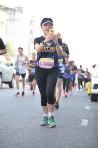 BIB: 12060
                            <button type="button" onclick="openModal(3750662)" class="btn btn-primary btn-sm float-right btn-popup" data-toggle="modal" data-target=".modal-high-quality">
                        <i class="fas fa-shopping-cart"></i> Add to Cart
                    </button>
                                            <button type="button" onclick="isThisMe(3750662, true)" class="btn btn-success btn-sm float-right btn-popup btn-isme hidden" data-toggle="tooltip" data-placement="bottom" title="นี่คือรูปของคุณใช่ไหม คลิกที่นี่เพื่อเอาเข้าอัลบั้ม">
                        <i class="fas fa-plus"></i> Add to album
                    </button>
                    <button type="button" onclick="isThisMe(3750662, false)" class="btn btn-warning btn-sm float-right btn-popup btn-isnotme hidden">
                        <i class="fas fa-ban"></i> Remove from album
                    </button>