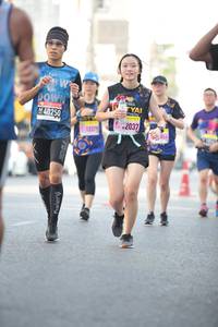 BIB: 40250
                            <button type="button" onclick="openModal(3751312)" class="btn btn-primary btn-sm float-right btn-popup" data-toggle="modal" data-target=".modal-high-quality">
                        <i class="fas fa-shopping-cart"></i> Add to Cart
                    </button>
                                            <button type="button" onclick="isThisMe(3751312, true)" class="btn btn-success btn-sm float-right btn-popup btn-isme hidden" data-toggle="tooltip" data-placement="bottom" title="นี่คือรูปของคุณใช่ไหม คลิกที่นี่เพื่อเอาเข้าอัลบั้ม">
                        <i class="fas fa-plus"></i> Add to album
                    </button>
                    <button type="button" onclick="isThisMe(3751312, false)" class="btn btn-warning btn-sm float-right btn-popup btn-isnotme hidden">
                        <i class="fas fa-ban"></i> Remove from album
                    </button>