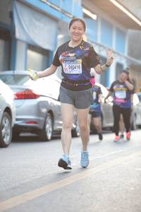 BIB: 040416
                            <button type="button" onclick="openModal(3747048)" class="btn btn-primary btn-sm float-right btn-popup" data-toggle="modal" data-target=".modal-high-quality">
                        <i class="fas fa-shopping-cart"></i> Add to Cart
                    </button>
                                            <button type="button" onclick="isThisMe(3747048, true)" class="btn btn-success btn-sm float-right btn-popup btn-isme hidden" data-toggle="tooltip" data-placement="bottom" title="นี่คือรูปของคุณใช่ไหม คลิกที่นี่เพื่อเอาเข้าอัลบั้ม">
                        <i class="fas fa-plus"></i> Add to album
                    </button>
                    <button type="button" onclick="isThisMe(3747048, false)" class="btn btn-warning btn-sm float-right btn-popup btn-isnotme hidden">
                        <i class="fas fa-ban"></i> Remove from album
                    </button>