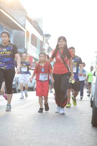 BIB: 1211
                            <button type="button" onclick="openModal(3747128)" class="btn btn-primary btn-sm float-right btn-popup" data-toggle="modal" data-target=".modal-high-quality">
                        <i class="fas fa-shopping-cart"></i> Add to Cart
                    </button>
                                            <button type="button" onclick="isThisMe(3747128, true)" class="btn btn-success btn-sm float-right btn-popup btn-isme hidden" data-toggle="tooltip" data-placement="bottom" title="นี่คือรูปของคุณใช่ไหม คลิกที่นี่เพื่อเอาเข้าอัลบั้ม">
                        <i class="fas fa-plus"></i> Add to album
                    </button>
                    <button type="button" onclick="isThisMe(3747128, false)" class="btn btn-warning btn-sm float-right btn-popup btn-isnotme hidden">
                        <i class="fas fa-ban"></i> Remove from album
                    </button>